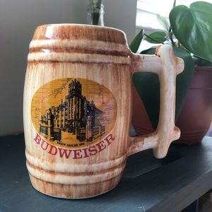 Budweiser Beer Brew House 1982 Barrel Mug